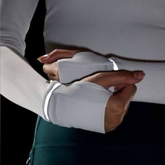 Lululemon Ribbed Rulu Half-Zip - Picture 4 of 8